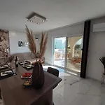 Oasis *