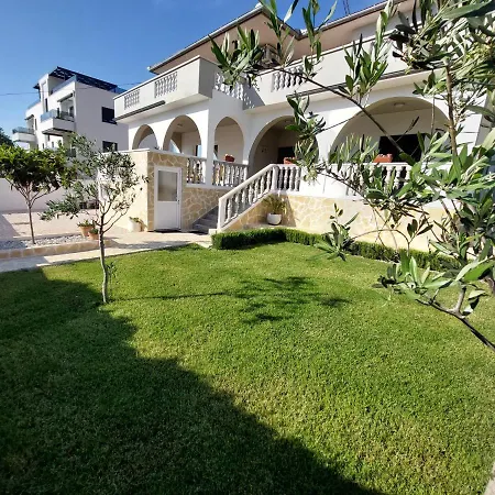 Apartament Oasis *