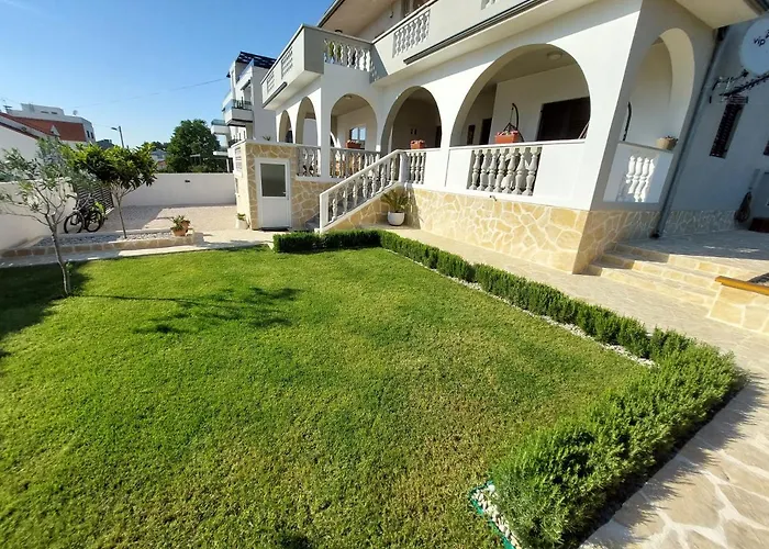 Oasis Задар