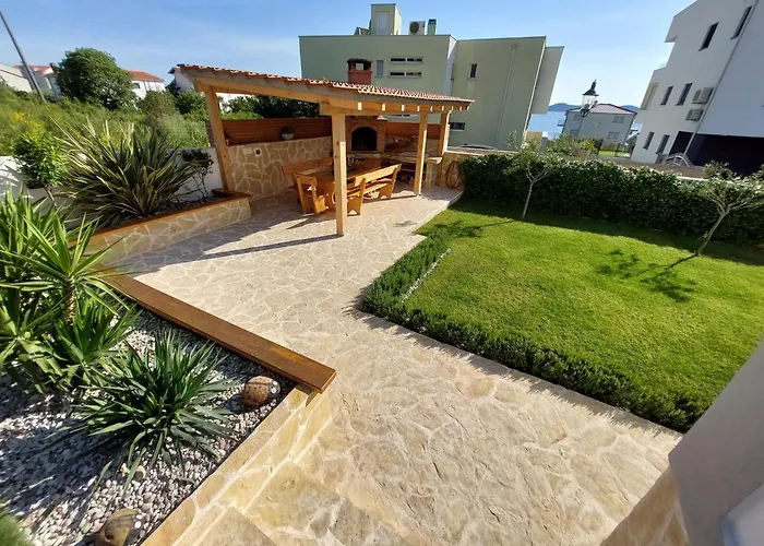 Oasis *